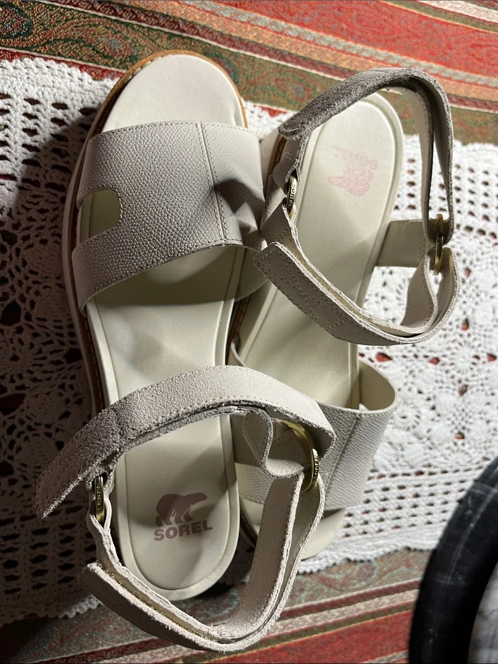 Sorel Joanie IV Wedge Leather Sandal in chalk chalk retail 140 size 11